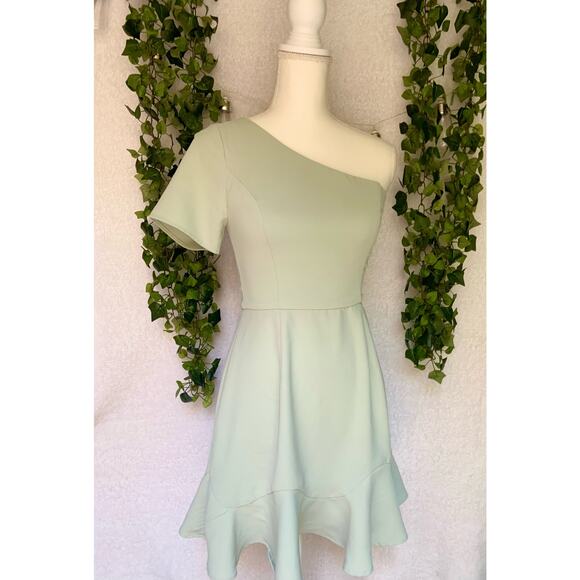 TCEC Green Pastel One Sleeve Ruffle Asymmetrical Mini Dress Women's Size Small - Picture 1 of 10